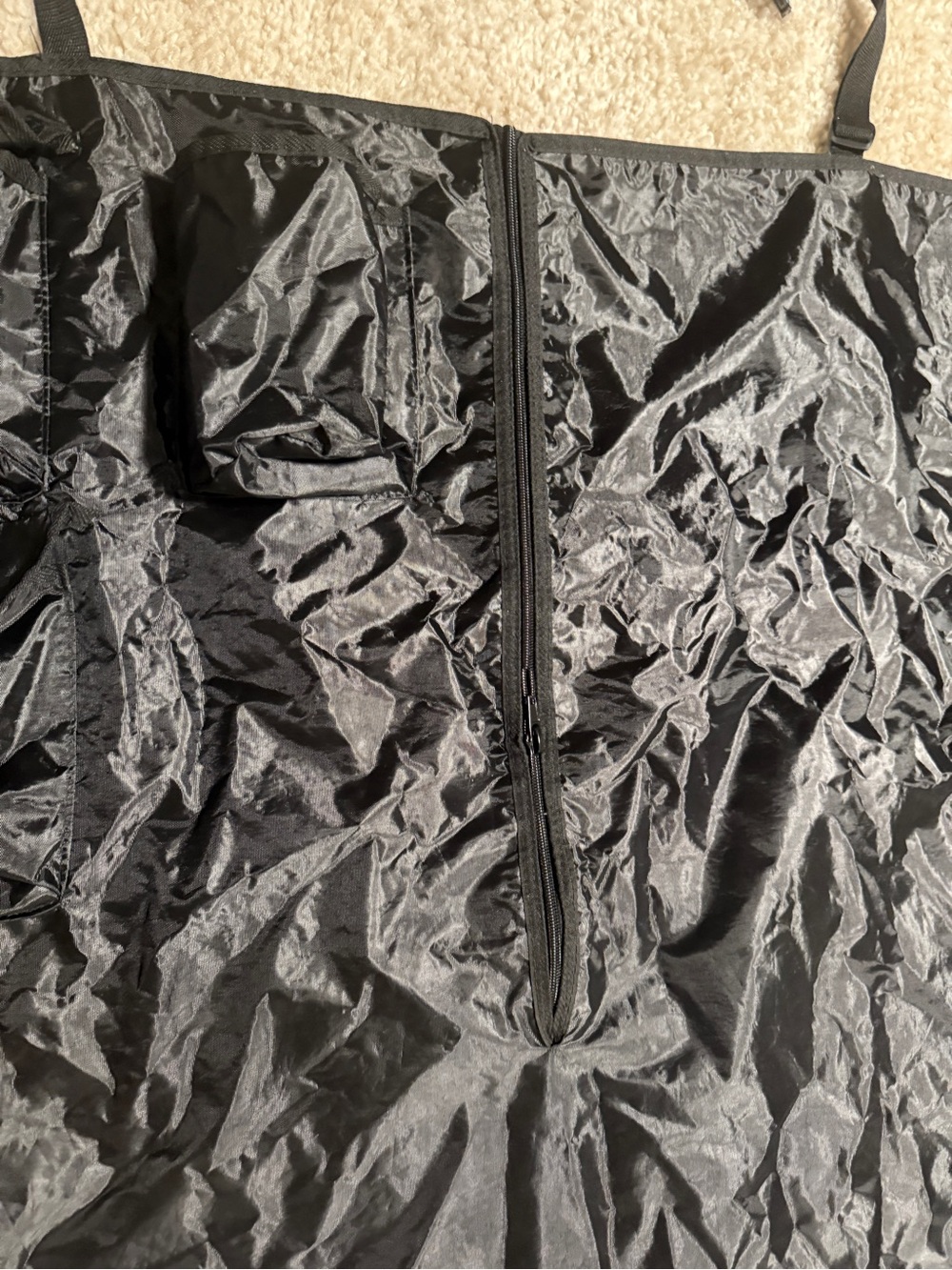 DOG WATERPROOF BLACK BACKSEAT CAR COVER WITH CLUPS AND STORAGE POCKETS - Picture 8 of 13